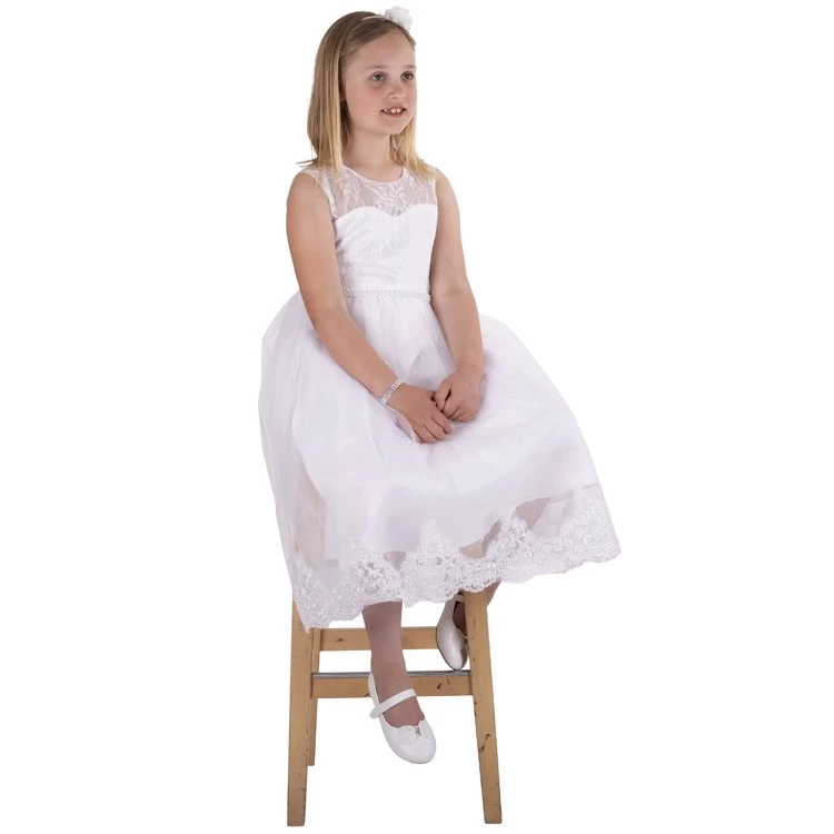 Ivoren Meisjesjurk Met Geborduurde Bloemenrand Aan De Onderrand En Een Rij Kraaltjes Aan Lijfje - Afbeelding 9